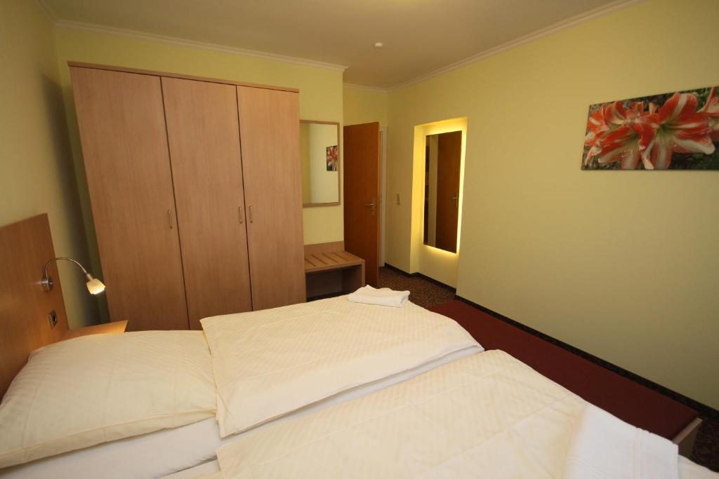 Cafe Schneidewind Hotel Bad Pyrmont Room photo